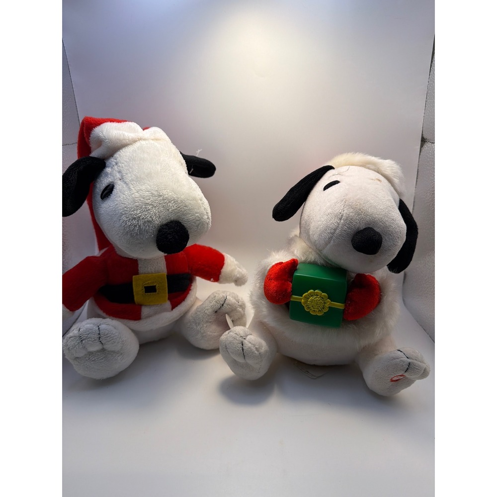 Peanuts Snoopy Christmas Plush Set Santa Suit and Gift Box Holiday Decor 2pc
